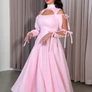 فستان ملكة الورد